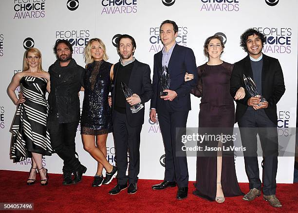 Melissa Rauch, Johnny Galecki, Kaley Cuoco, Simon Helberg, Jim Parsons, Mayim Bialik and Kunal Nayyar, winners of Favorite Network TV Comedy and...