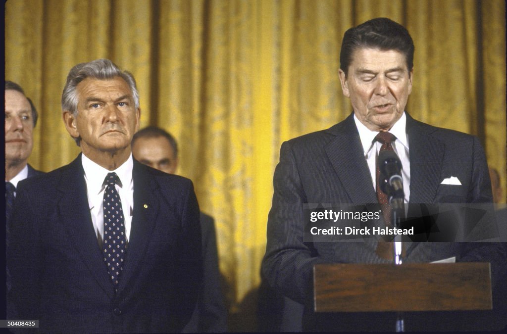 Ronald W. Reagan;Robert J. L. Hawke