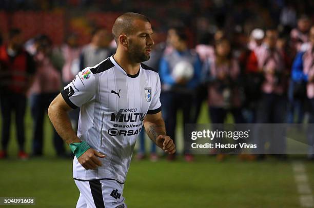 Emanuel Villa of Queretaro gets in the field prior the 1st round match between Queretaro and Atlas as part of the Clausura 2016 Liga MX at La...