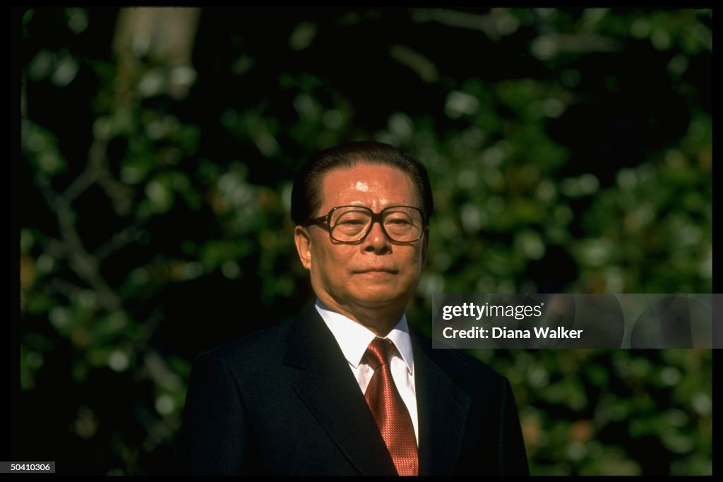 Zeming Jiang Chinese Pres. Jiang Zemin at state visit arrival ceremony on White ...
