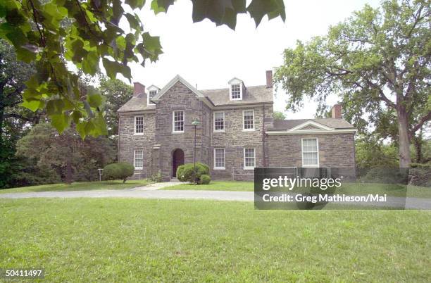 The Klingle mansion, one of the stops of investigators searching for evidence leading to whereabouts of missing Washington intern Chandra Levy.