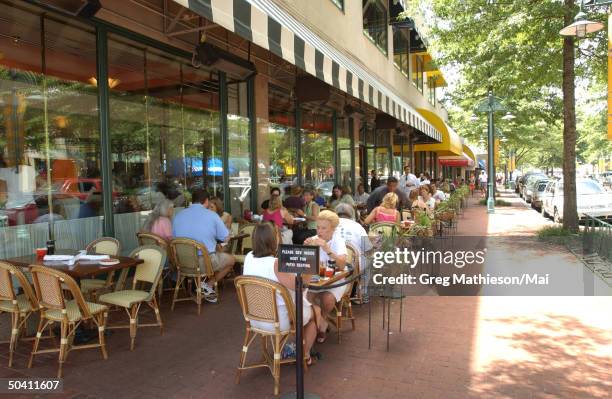 Cafe area which missing Washington intern Chandra Levy reportedly frequented.