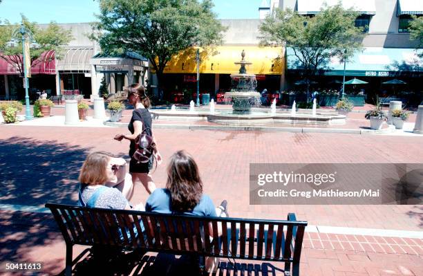 Cafe area which missing Washington intern Chandra Levy reportedly frequented.