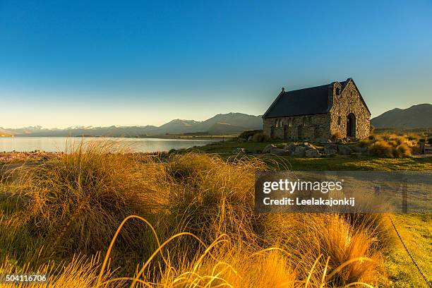 church of the good shepherd - summer new zealand fotografías e imágenes de stock