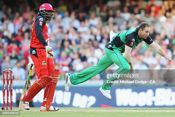 John Hastings of the Stars bowls during the Big Bash League match between the Melbourne Renegades and the Melbourne Stars at Etihad Stadium on...