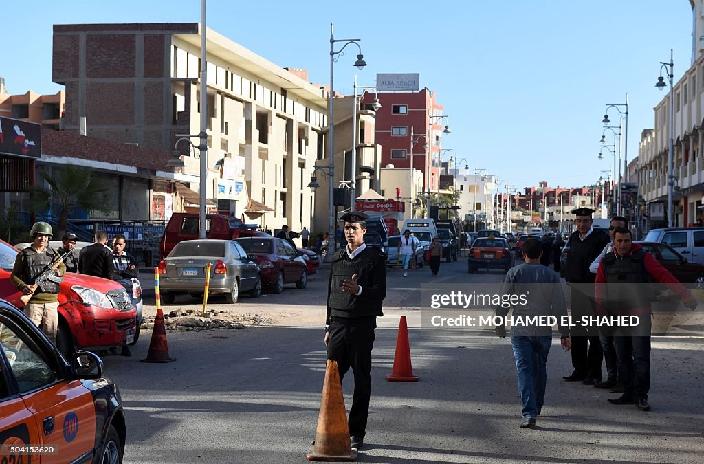 EGYPT-UNREST-TOURISM