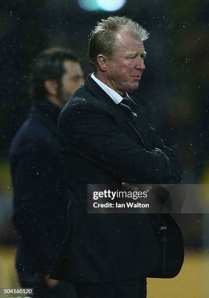 Steve McClaren manager of Newcastle United looks on during the Emirates FA Cup Third Round match between Watford and Newcastle United at Vicarage...