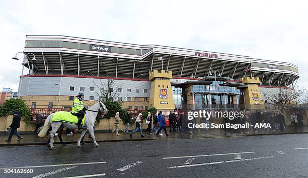 Police Horse outside the stadium before The Emirates FA Cup match between West Ham United and Wolverhampton Wanderers at Boleyn Ground on January 9,...