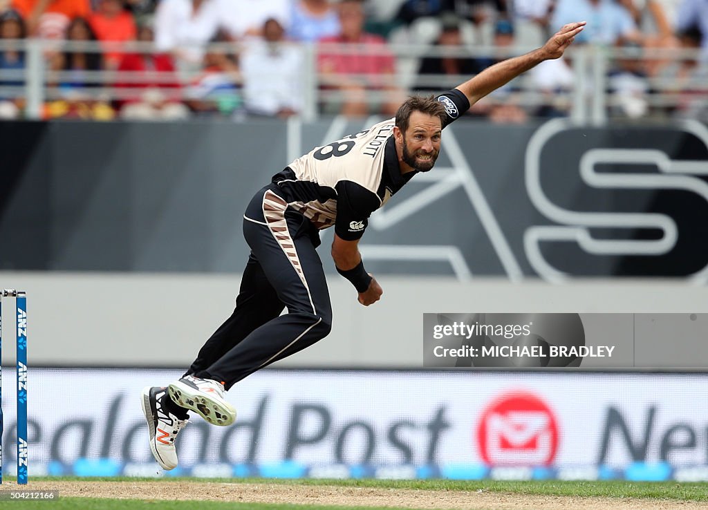 CRICKET-NZL-SRI