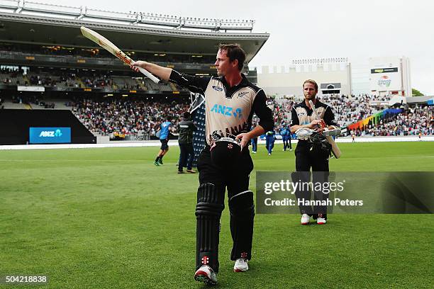 Colin Munro of the Black Caps acknowledges the crowd with Kane Williamson of the Black Caps after winning the Twenty20 International match between...