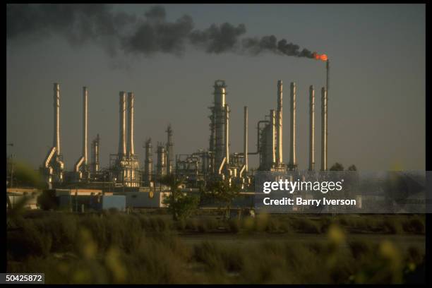 Saudi Aramco oil refinery at Ras Tanura, Saudi Arabia.