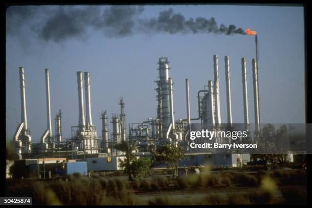 Saudi Aramco oil refinery at Ras Tanura, Saudi Arabia.