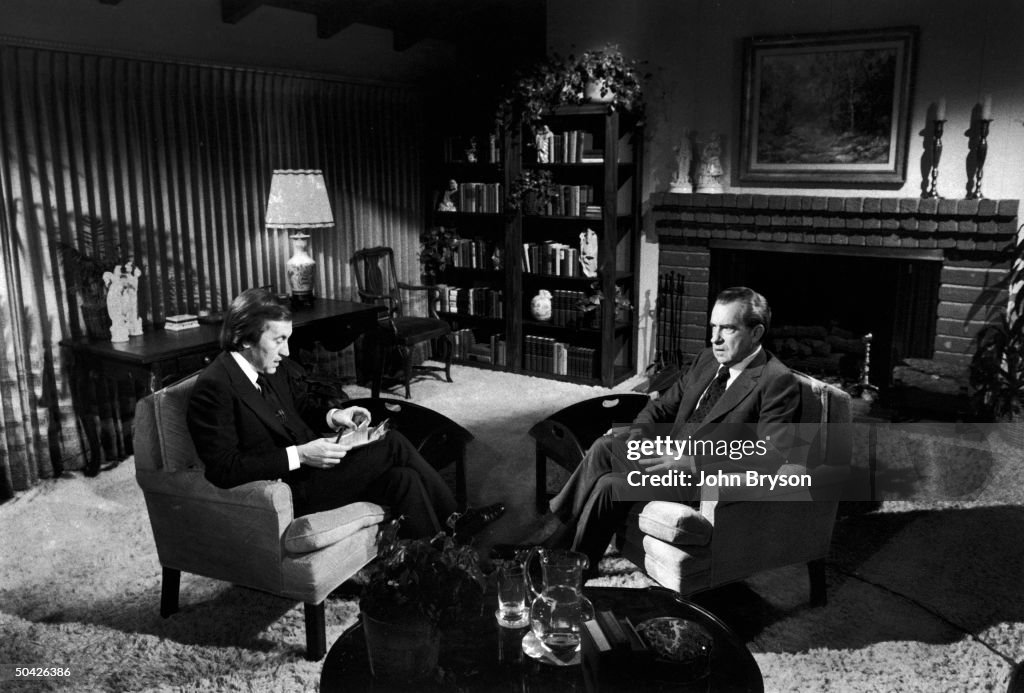 Frost Interviews Nixon