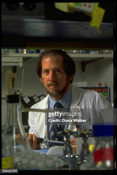 Cancer researcher Dr. Bert Vogelstein in his lab at Johns Hopkins University.