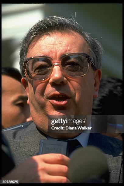 Soviet Mideast envoy Yevgeny Primakov speaking to press outside WH after mtg. W. Pres. Bush.