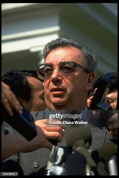 Soviet Mideast envoy Yevgeny Primakov speaking to press outside WH after mtg. W. Pres. Bush.