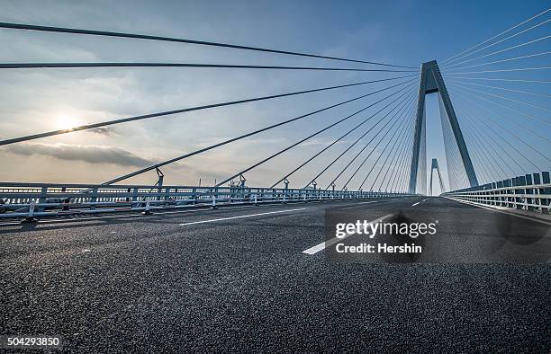 bridge road in motion - australia road stock-fotos und bilder