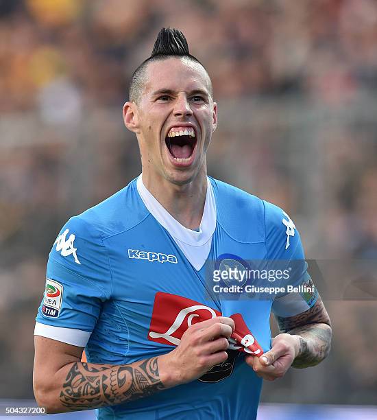 Marek Hamsik of SSC Napoli celebrates after scoring the goal 0-3 during the Serie A match between Frosinone Calcio and SSC Napoli at Stadio Matusa on...