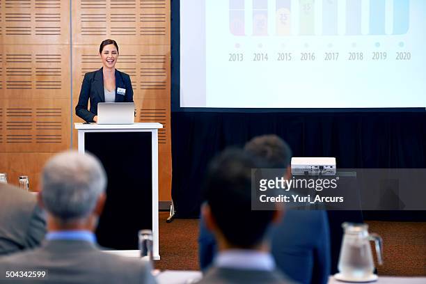 getting a positive response from the audience - press conference stock pictures, royalty-free photos & images