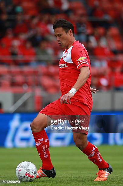 Aaron Galindo of Toluca drives the ball during the 1st round match between Toluca and Tigres UANL as part of the Clausura 2016 Liga MX at Nemesio...
