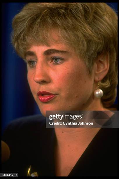 442 Dee Dee Myers Photos & High Res Pictures - Getty Images