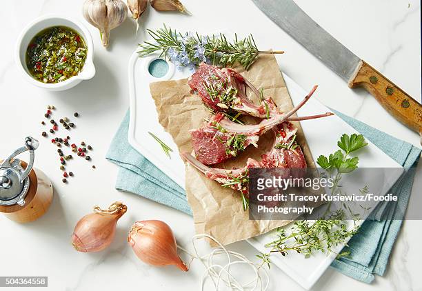 raw fresh lamb chops with herbs and gremolata - lamb fotografías e imágenes de stock