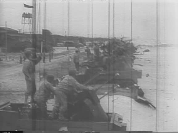 Soldiers With Rockets 127 Rockets And Launchers Stock Videos, Footage, & 4K Video Clips ...
