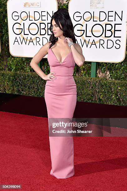 Recording artist Katy Perry attends the 73rd Annual Golden Globe Awards held at the Beverly Hilton Hotel on January 10, 2016 in Beverly Hills,...