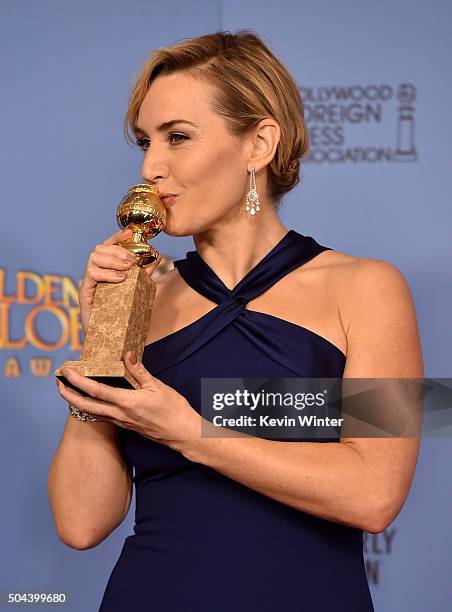 Actress Kate Winslet, winner of Best Supporting Performance in a Motion Picture for 'Steve Jobs,' poses in the press room during the 73rd Annual...