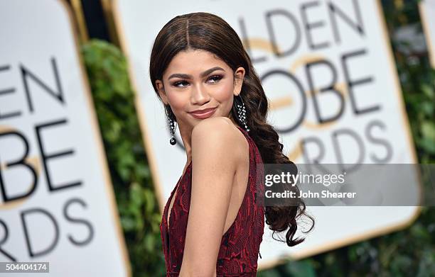 Actress Zendaya attends the 73rd Annual Golden Globe Awards held at the Beverly Hilton Hotel on January 10, 2016 in Beverly Hills, California.