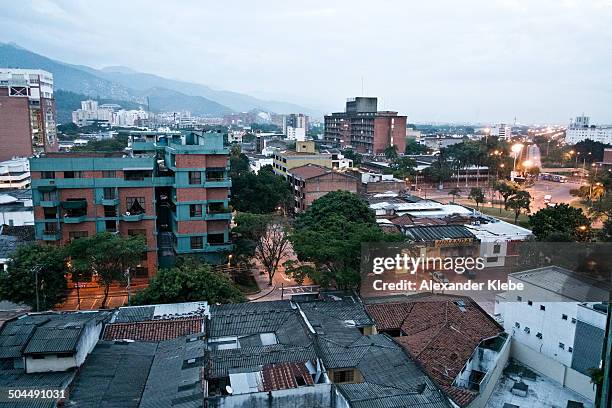 view on the city of cali - cali colombia stock pictures, royalty-free photos & images