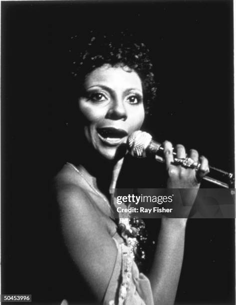 Lesslie Young Leslie Young Photos and Premium High Res Pictures - Getty Images