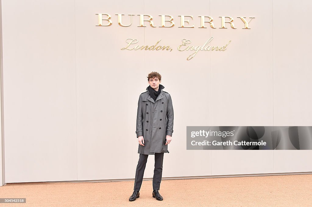 Burberry Menswear AW16 - Arrivals
