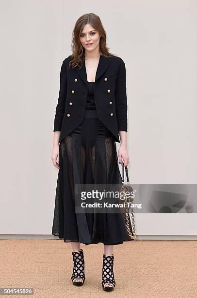 Amber Anderson attends the Burberry show during The London Collections Men AW16 at Kensington Gardens on January 11, 2016 in London, England.