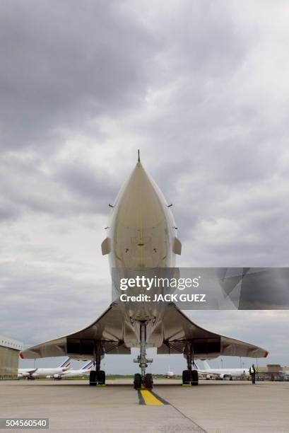 Vue réalisée le 12 mai 2003 à l'aéroport de Roissy Charles de Gaulle, d'un avion supersonique franco-britannique Concorde. Le dernier vol commercial...