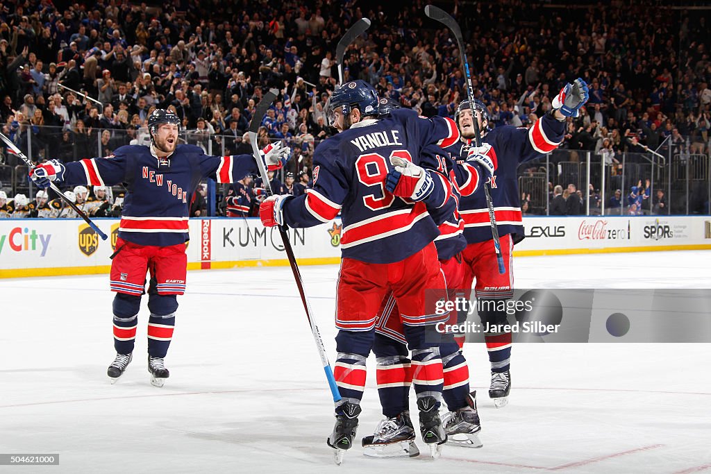 Boston Bruins v New York Rangers