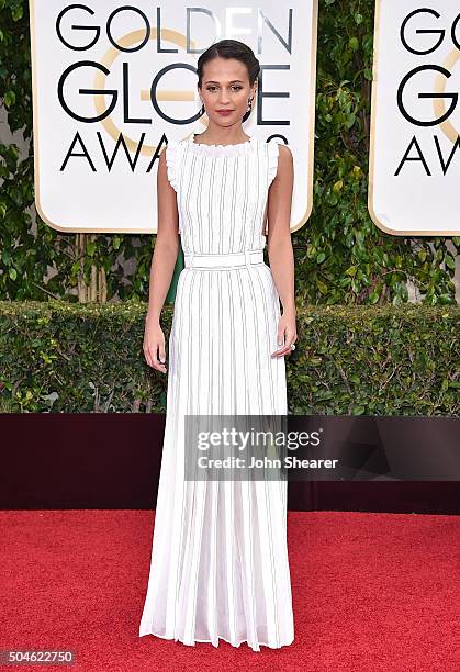 Actress Alicia Vikander attends the 73rd Annual Golden Globe Awards held at the Beverly Hilton Hotel on January 10, 2016 in Beverly Hills, California.