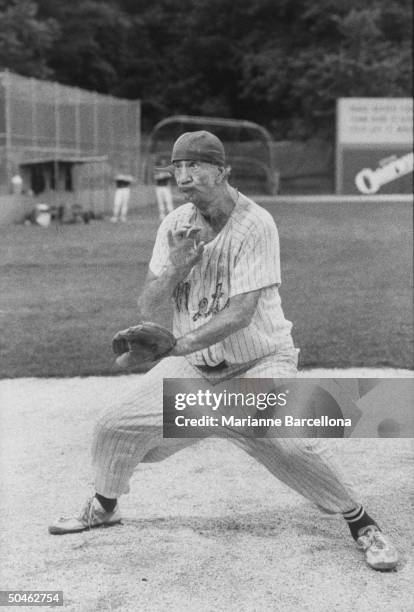 Max Patkin 34 Clown Prince Of Baseball Stock Photos, High-Res Pictures, and Images ...