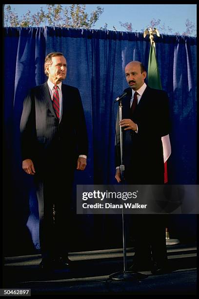 Pres-elect Bush w. Mexican Pres-elect Salinas.