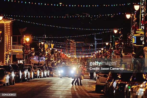 decorated main street park city - park city utah night stock pictures, royalty-free photos & images