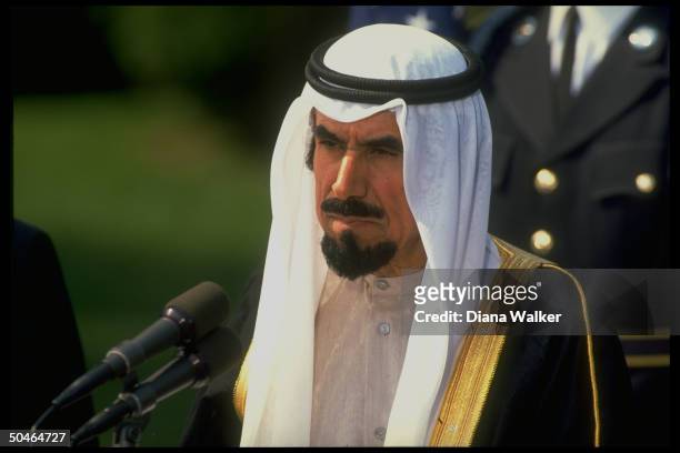 Kuwaiti Emir Jaber al-Ahmad Al Sabah speaking during WH S. Lawn departure ceremony, ending gulf crisis visit.