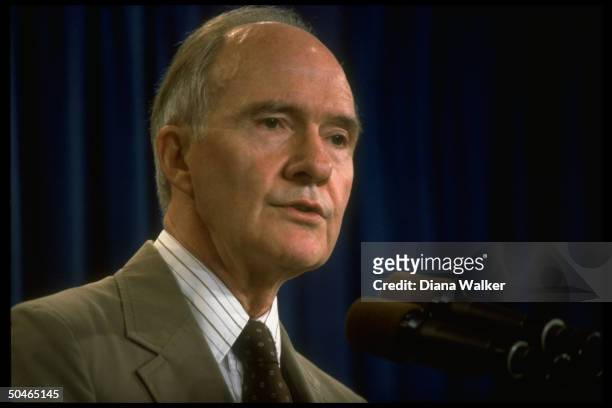 Adviser Brent Scowcroft holding WH press briefing.