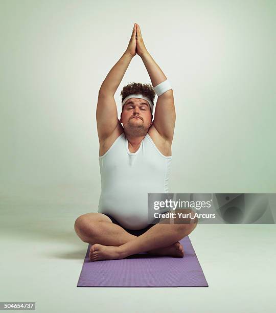 being fit is easy especially with yoga - pernas cruzadas imagens e fotografias de stock