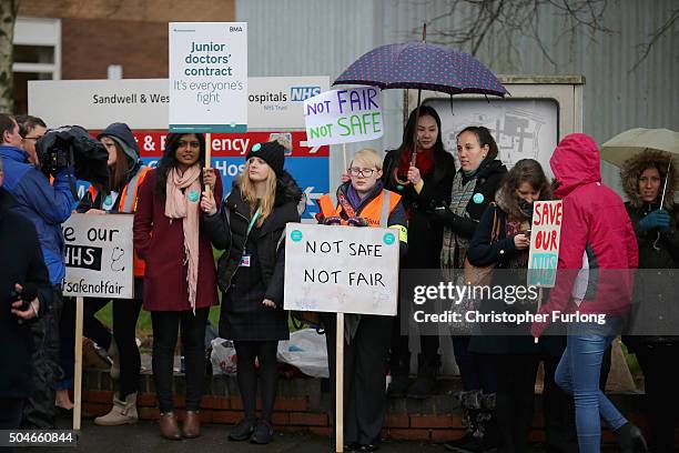 Junior Doctors and supporters picket outside Sandwell General Hospital in West Bromwich as they and other doctors stage a 24-hour strike across the...