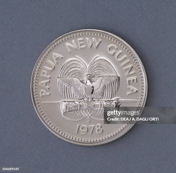 10t Coin 105 Guinea Coin Stock Photos, High-Res Pictures, and Images - Getty Images