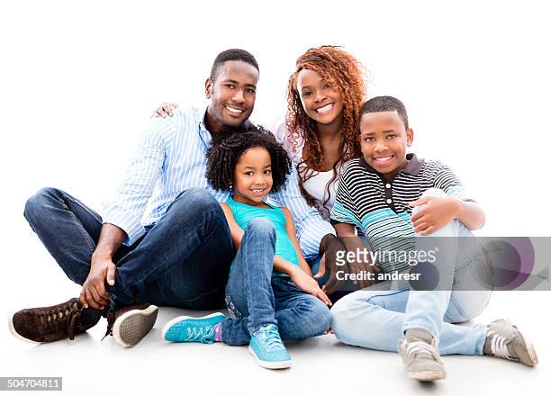 familie glücklich black - family isolated stock-fotos und bilder