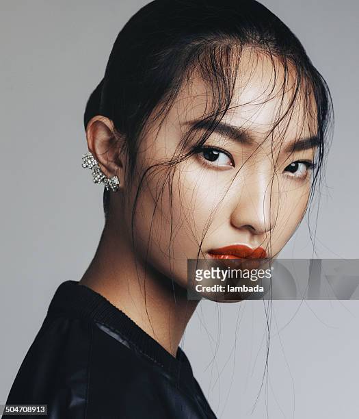 asian beauty - ear close up women stockfoto's en -beelden