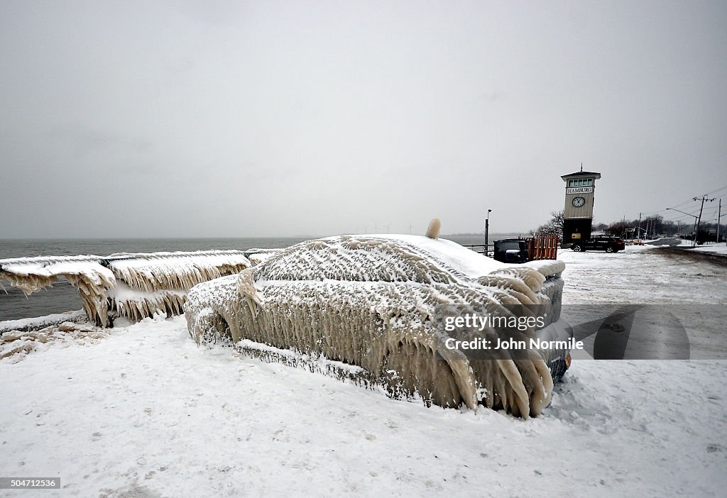 Winter Weather Lashes The Great Lakes