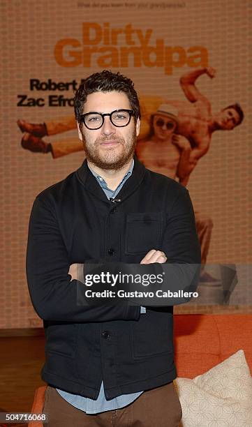 Actor Adam Pally visit 'Despierta America' morning show at Univision Headquarters on the set of Univisions Despierta America to promote "Dirty...