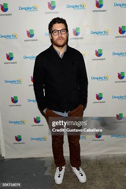 Actor Adam Pally visit 'Despierta America' morning show at Univision Headquarters on the set of Univisions Despierta America to promote "Dirty...